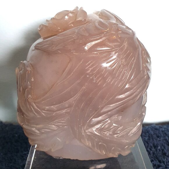 Early 20th Century Hand-Carved Natural Rose Quartz Phoenix & Peony Ornament - Picture 1 of 14